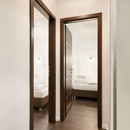 Paulay Downtown شقة فندقية 4*