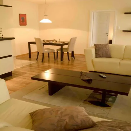 Mamaison Izabella Otel 4*