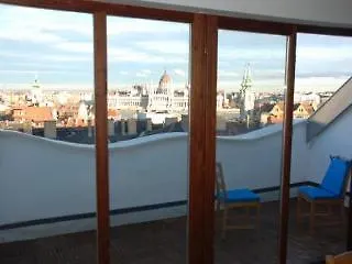 Piano Superior Hotel 3*