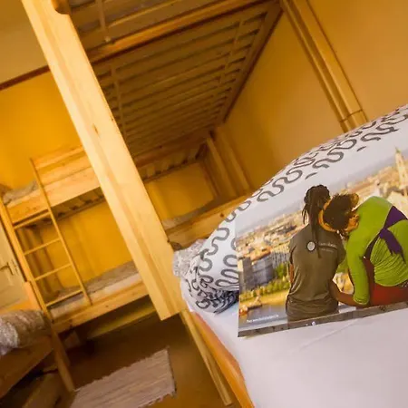 Hostel West Side