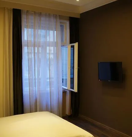 Budapest Suites Vendégház *