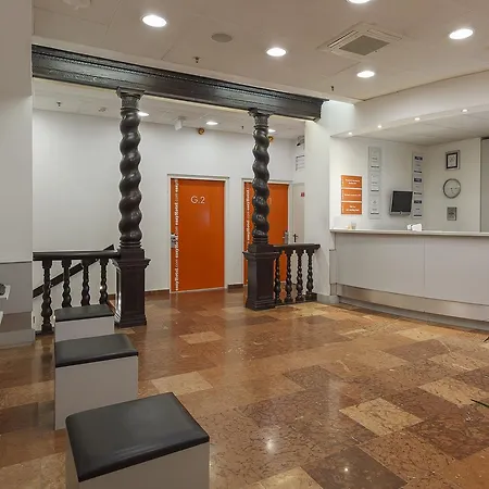 Easyhotel Oktogon Budapeşte