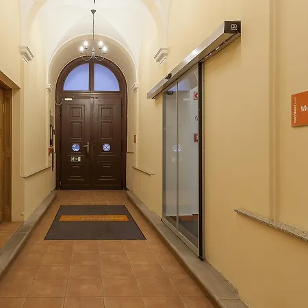 Easyhotel Oktogon Otel