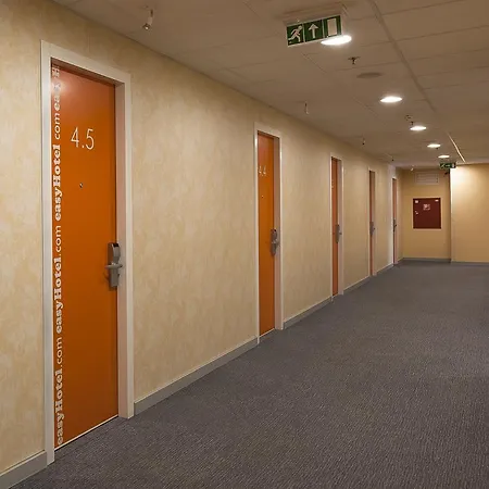 Otel Easyhotel Oktogon