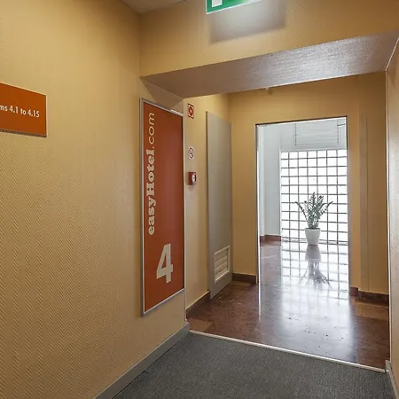 Otel Easyhotel Oktogon 3*