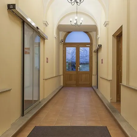 Easyhotel Oktogon Otel Budapeşte