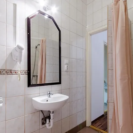 Apartment Like - Opera *
