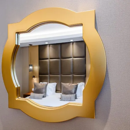 Continental Hotel 4*