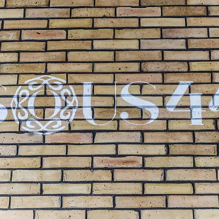 Sous44 Hotel 3*