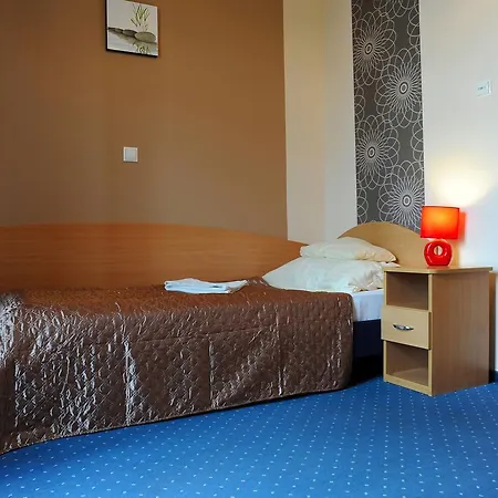 Hotel Papillon 3*