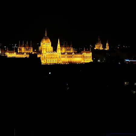 Papillon Hotel 3*
