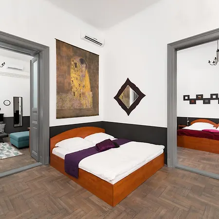 Karma Boutique Apartmanhotel 3*