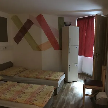 Opera Hostel *