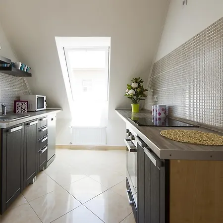 Grand Penthouse Apartman *