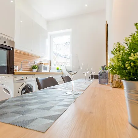 Apartment Real Zoltan