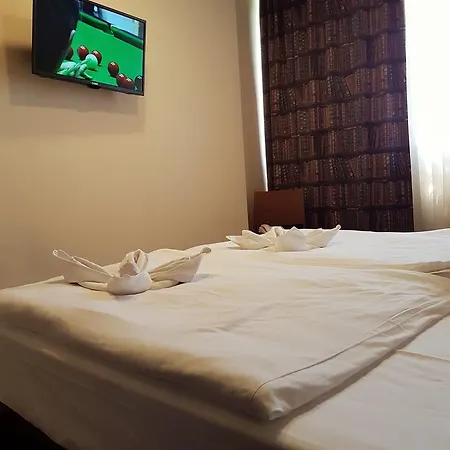 Pest 3* Budapest