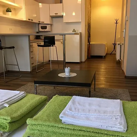 Arany Janos Apartman Apartamento