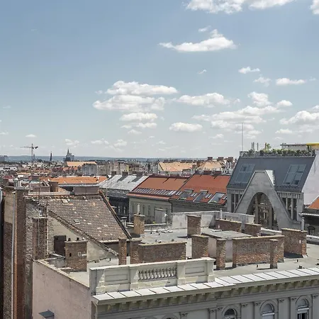 Rooftop Affittacamere 2*