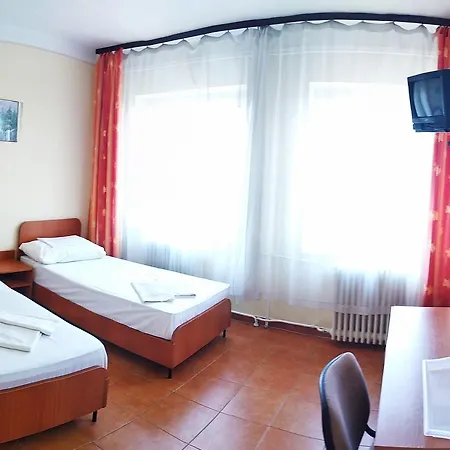 Nap Hotel 3*
