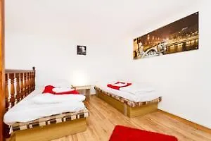 Like - Opera Apartment Budapest