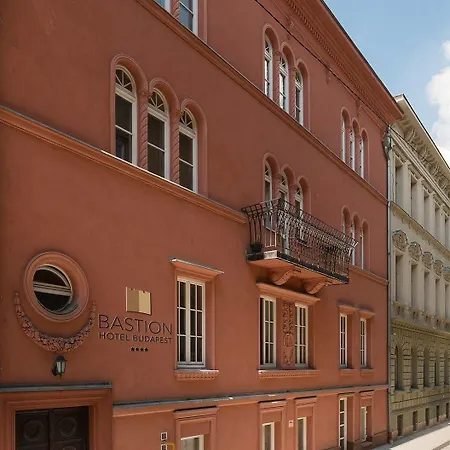 Bastion Szálloda