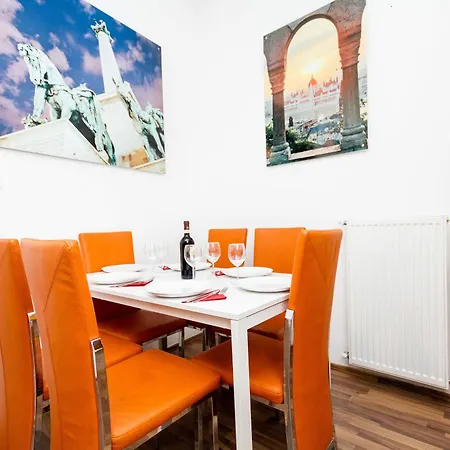 Like - Opera Apartment *