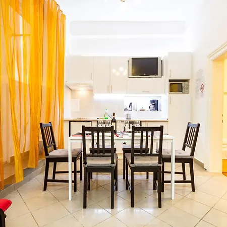 Like - Opera Apartment *