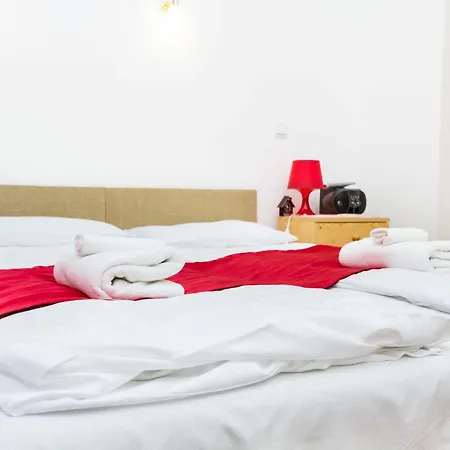 Like - Opera Apartment Budapest