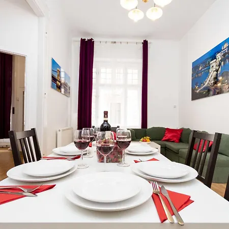 Grand Boulevard Appartamento *