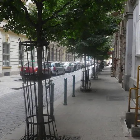 Aparthotel Amber Terrace Downtown 3*
