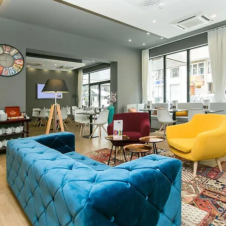 Roombach Center Hotel 3*