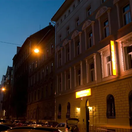 Easyhotel Oktogon