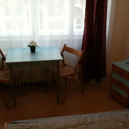 Caterina Private And Budapeszt