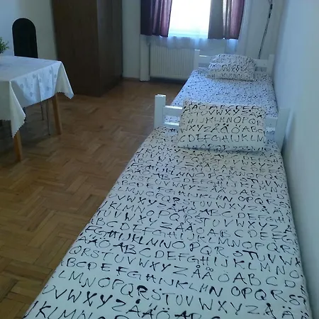 Caterina Private And Budapeszt