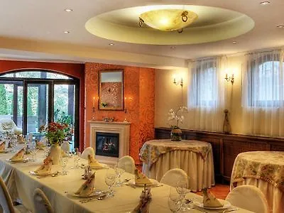 Hotel Bobbio Hotel