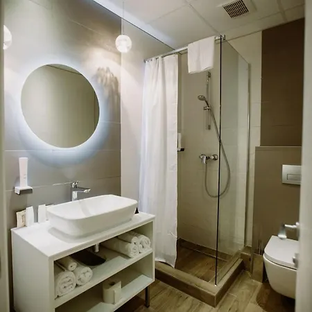 The Unforgettable - Tiliana By Homoky & Otel