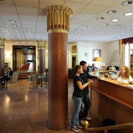 Hotel Hunguest Platanus 3*