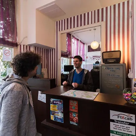 Baroque & Coworking Hostel Budapest