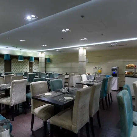 Hotel La Prima Fashion Budapest