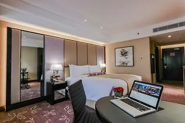 Millennium Court, - Marriott Executive Budapeste