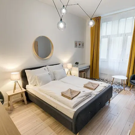 Rozsa Budapest