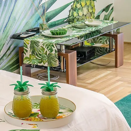 Tropical Apartment *