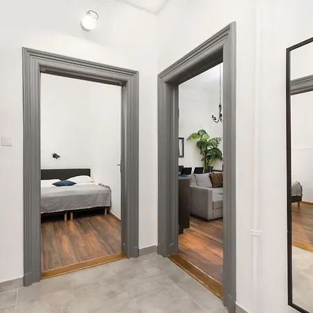 Karma Boutique Apartmanhotel