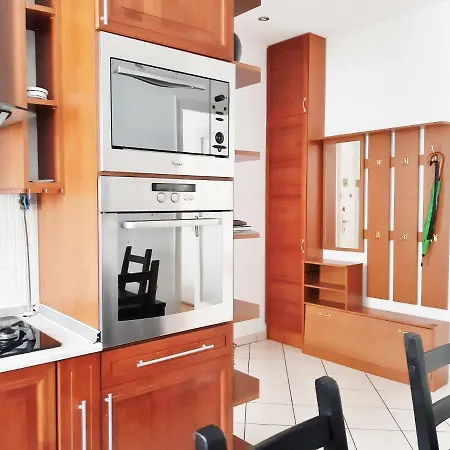 Gold Rose With 3 Apartment