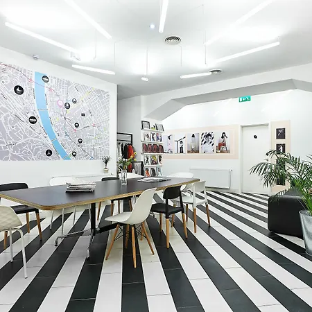 The Magazine & Pensionat Budapest