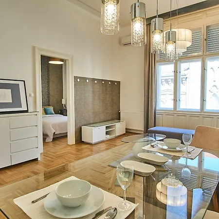Apartment Basilica Royal | *