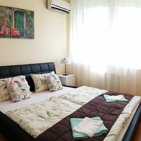 Πανσιόν Garden House 2*