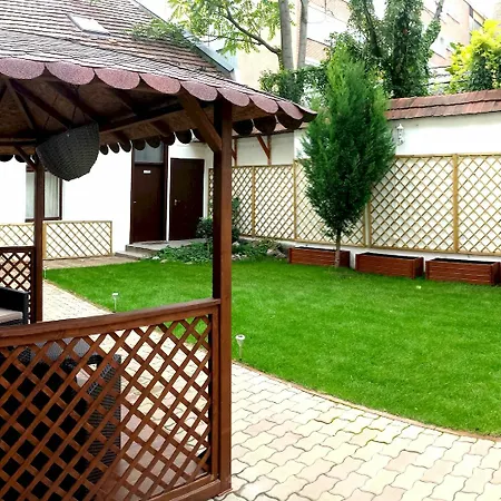 Garden House Πανσιόν Βουδαπέστη