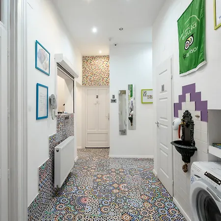Aparthotel Amber Terrace Downtown 3*
