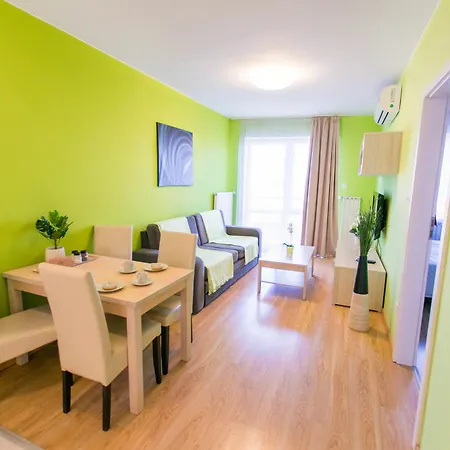 Apartman Maple Tree Budget *